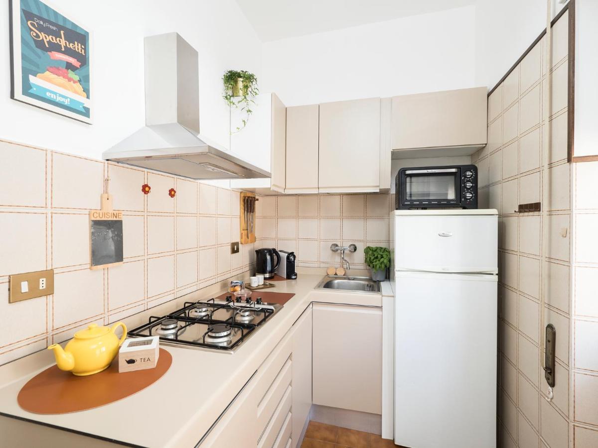 Blessy Apartment Vaticano Roma Exterior foto